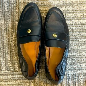 Tory Burch 7.5sz black leather loafers